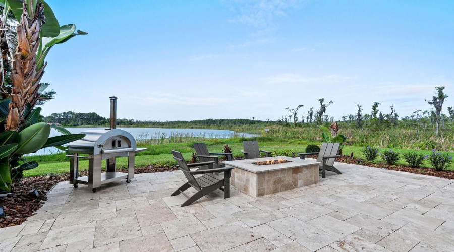 Orlando, Florida 32836, 4 Bedroom Bedrooms, ,5 Bathroombathrooms,Residential,For Sale,Charles E Limpus,0,Mfro6439002