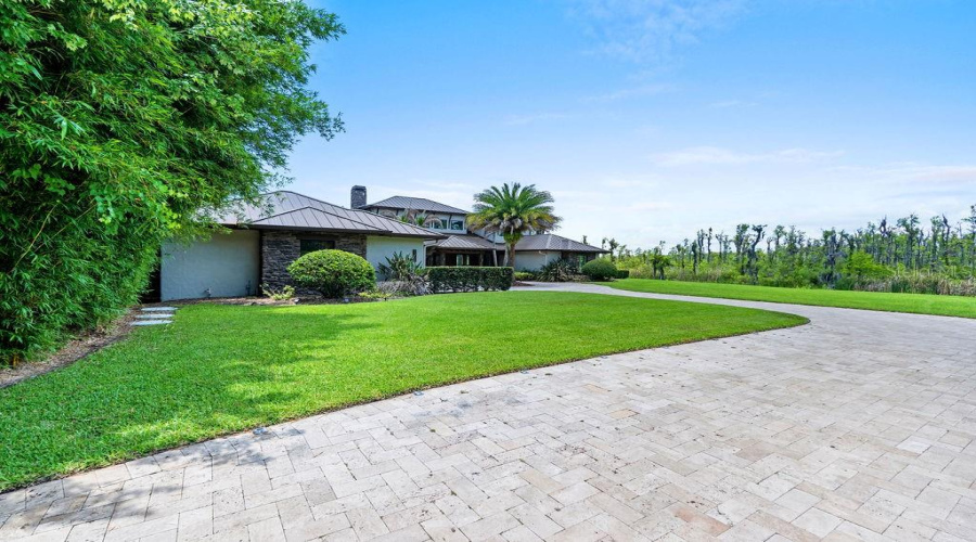 Orlando, Florida 32836, 4 Bedroom Bedrooms, ,5 Bathroombathrooms,Residential,For Sale,Charles E Limpus,0,Mfro6439002