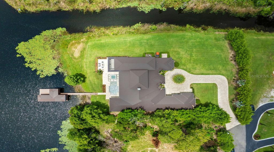 Orlando, Florida 32836, 4 Bedroom Bedrooms, ,5 Bathroombathrooms,Residential,For Sale,Charles E Limpus,0,Mfro6439002