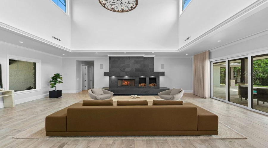 Orlando, Florida 32836, 4 Bedroom Bedrooms, ,5 Bathroombathrooms,Residential,For Sale,Charles E Limpus,0,Mfro6439002