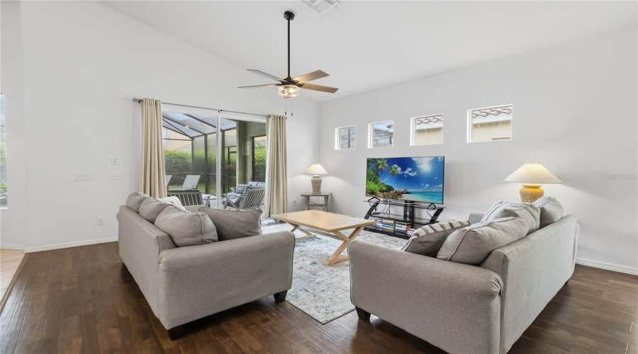 Davenport, Florida 33897, 4 Bedroom Bedrooms, ,3 Bathroombathrooms,Residential,For Sale,Tuscan Hills,0,Mfro6437353