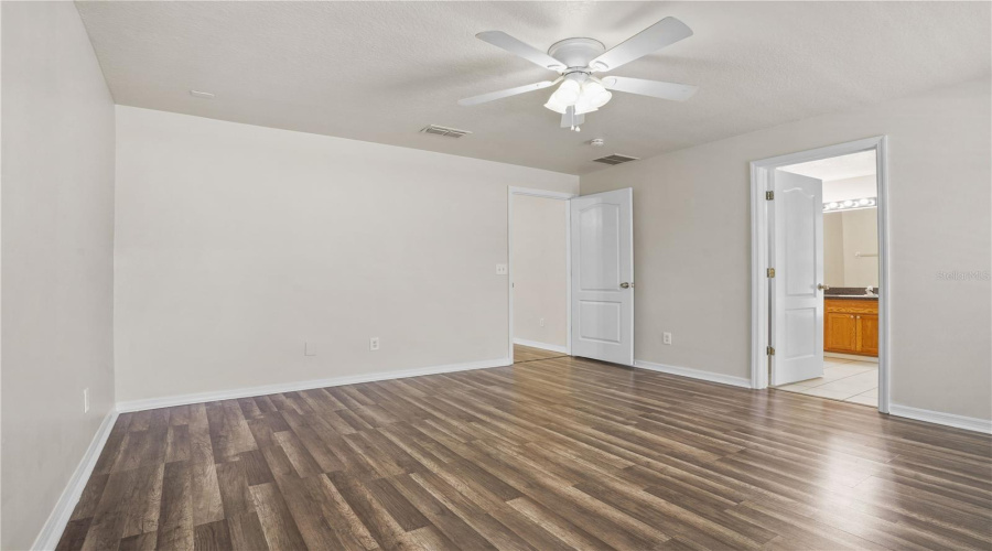 Davenport, Florida 33896, 3 Bedroom Bedrooms, ,3 Bathroombathrooms,Residential,For Sale,Hammock,0,Mfro6437821