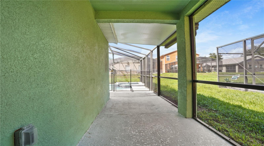 Davenport, Florida 33896, 3 Bedroom Bedrooms, ,3 Bathroombathrooms,Residential,For Sale,Hammock,0,Mfro6437821