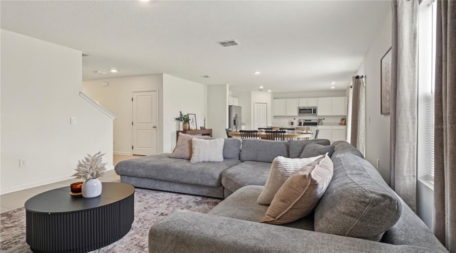 Davenport, Florida 33837, 5 Bedroom Bedrooms, ,3 Bathroombathrooms,Residential,For Sale,Lewisham,0,Mfro6438696