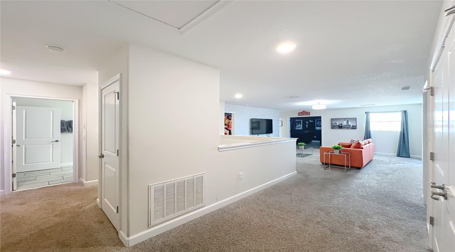 Davenport, Florida 33896, 8 Bedroom Bedrooms, ,5 Bathroombathrooms,Residential,For Sale,Rolling Fairway,0,Mfrs5149917