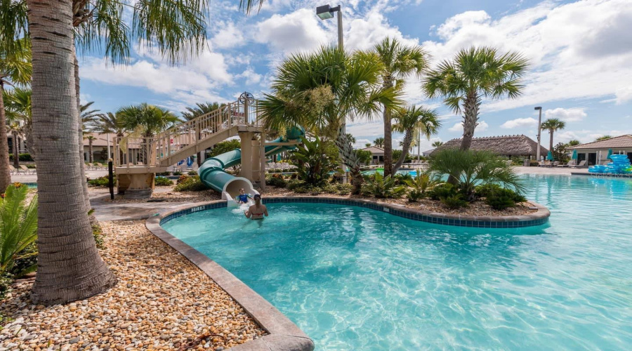 Davenport, Florida 33896, 8 Bedroom Bedrooms, ,5 Bathroombathrooms,Residential,For Sale,Rolling Fairway,0,Mfrs5149917
