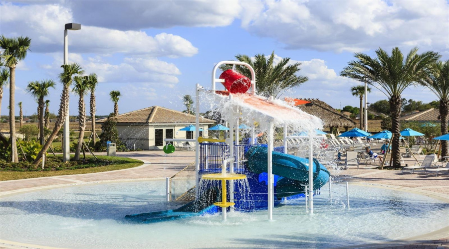 Davenport, Florida 33896, 8 Bedroom Bedrooms, ,5 Bathroombathrooms,Residential,For Sale,Rolling Fairway,0,Mfrs5149917