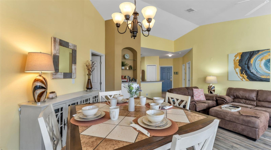 Kissimmee, Florida 34747, 2 Bedroom Bedrooms, ,2 Bathroombathrooms,Residential,For Sale,Legacy,0,Mfrl4964774
