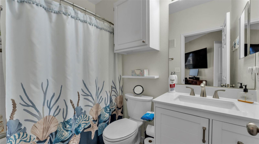 Kissimmee, Florida 34747, 2 Bedroom Bedrooms, ,2 Bathroombathrooms,Residential,For Sale,Legacy,0,Mfrl4964774