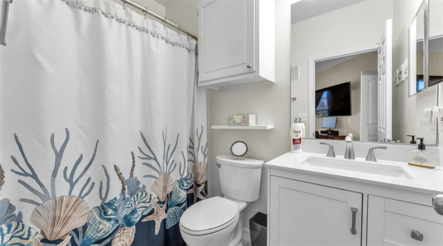 Kissimmee, Florida 34747, 2 Bedroom Bedrooms, ,2 Bathroombathrooms,Residential,For Sale,Legacy,0,Mfrl4964774