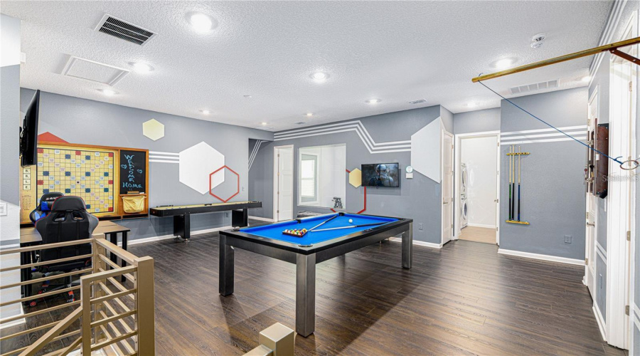 Davenport, Florida 33837, 11 Bedroom Bedrooms, ,11 Bathroombathrooms,Residential,For Sale,Oak Blossom,0,Mfro6437406