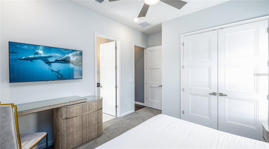 Davenport, Florida 33837, 11 Bedroom Bedrooms, ,11 Bathroombathrooms,Residential,For Sale,Oak Blossom,0,Mfro6437406