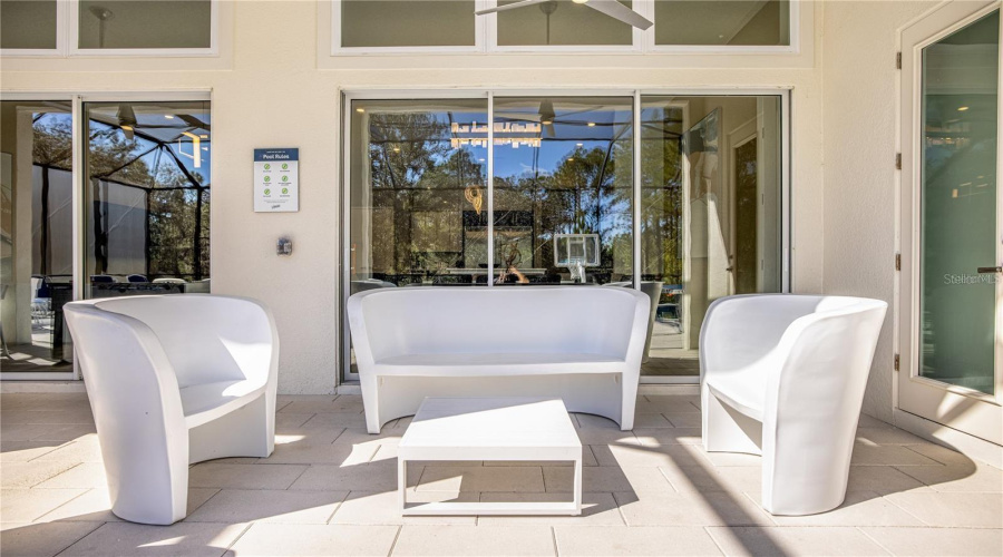 Davenport, Florida 33837, 11 Bedroom Bedrooms, ,11 Bathroombathrooms,Residential,For Sale,Oak Blossom,0,Mfro6437406