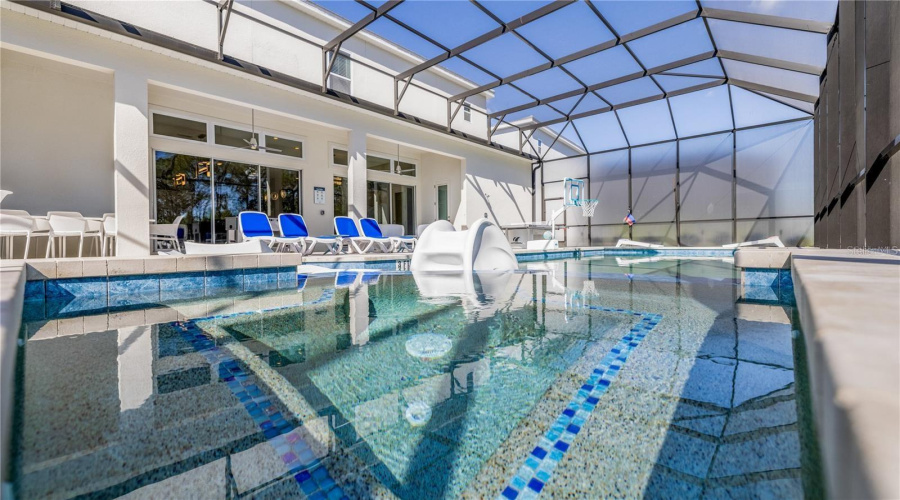 Davenport, Florida 33837, 11 Bedroom Bedrooms, ,11 Bathroombathrooms,Residential,For Sale,Oak Blossom,0,Mfro6437406