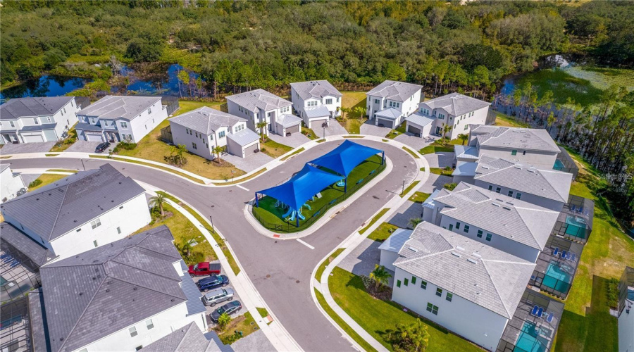Davenport, Florida 33837, 11 Bedroom Bedrooms, ,11 Bathroombathrooms,Residential,For Sale,Oak Blossom,0,Mfro6437406
