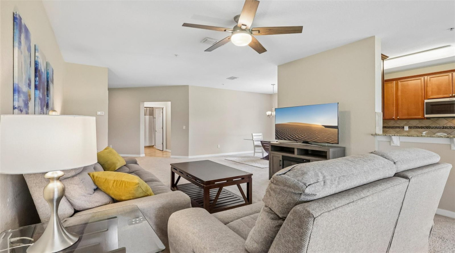 Davenport, Florida 33896, 2 Bedroom Bedrooms, ,2 Bathroombathrooms,Residential,For Sale,Bella Vida,0,Mfro6437735