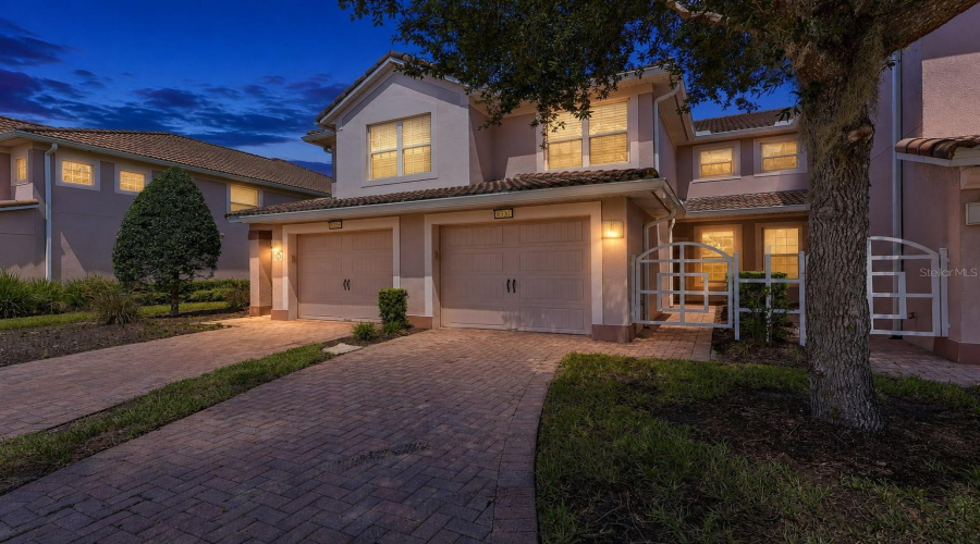 Davenport, Florida 33896, 2 Bedroom Bedrooms, ,2 Bathroombathrooms,Residential,For Sale,Bella Vida,0,Mfro6437735