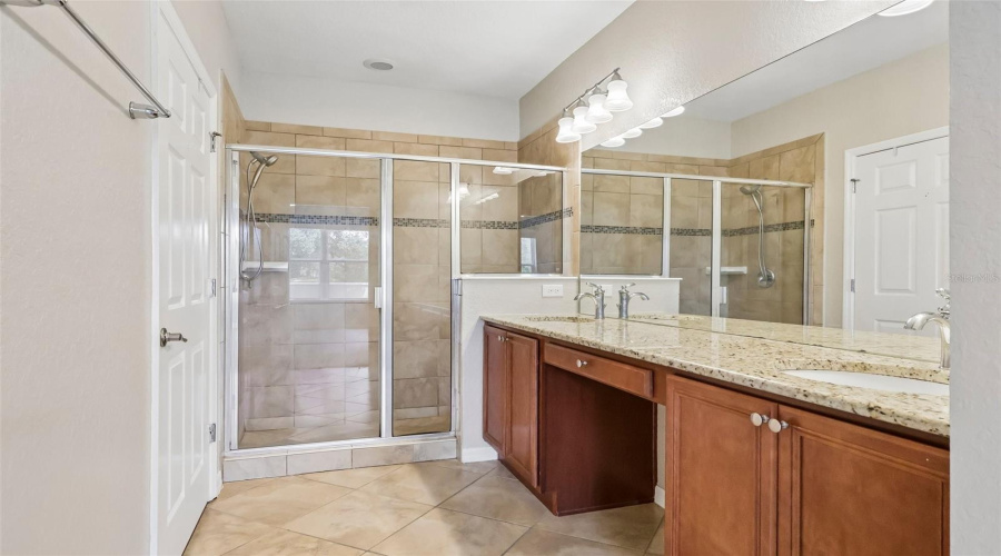 Davenport, Florida 33896, 2 Bedroom Bedrooms, ,2 Bathroombathrooms,Residential,For Sale,Bella Vida,0,Mfro6437735