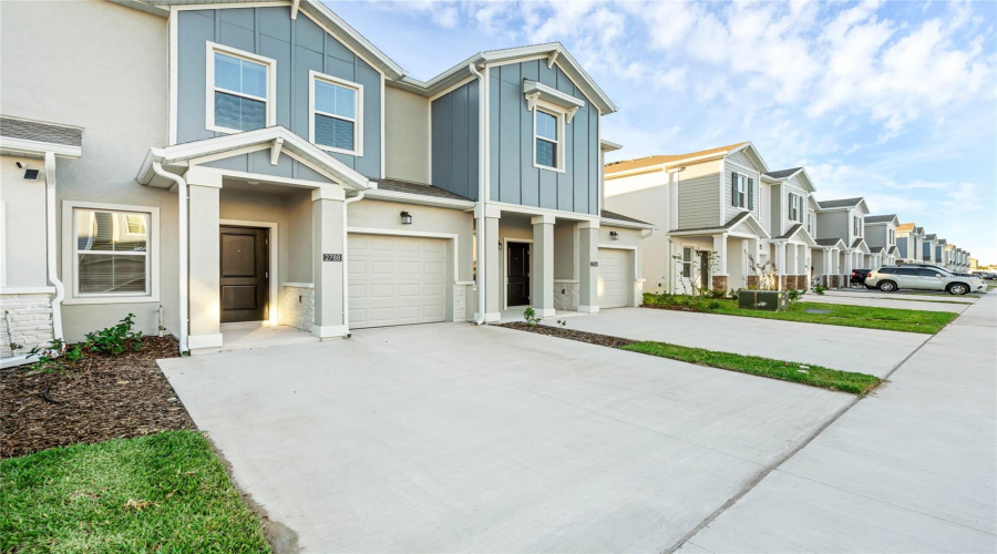 Davenport, Florida 33837, 3 Bedroom Bedrooms, ,2 Bathroombathrooms,Residential,For Sale,Pierr,0,Mfro6437981
