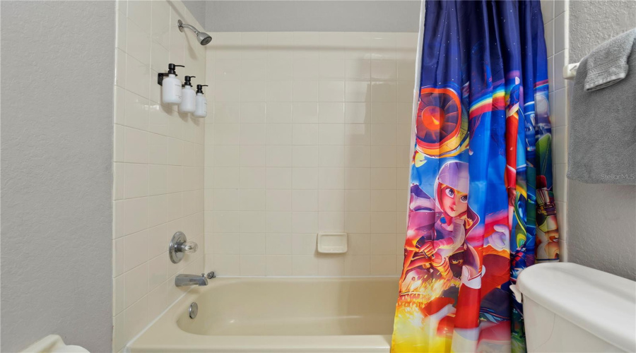 Davenport, Florida 33897, 4 Bedroom Bedrooms, ,3 Bathroombathrooms,Residential,For Sale,Cambria,0,Mfro6438673