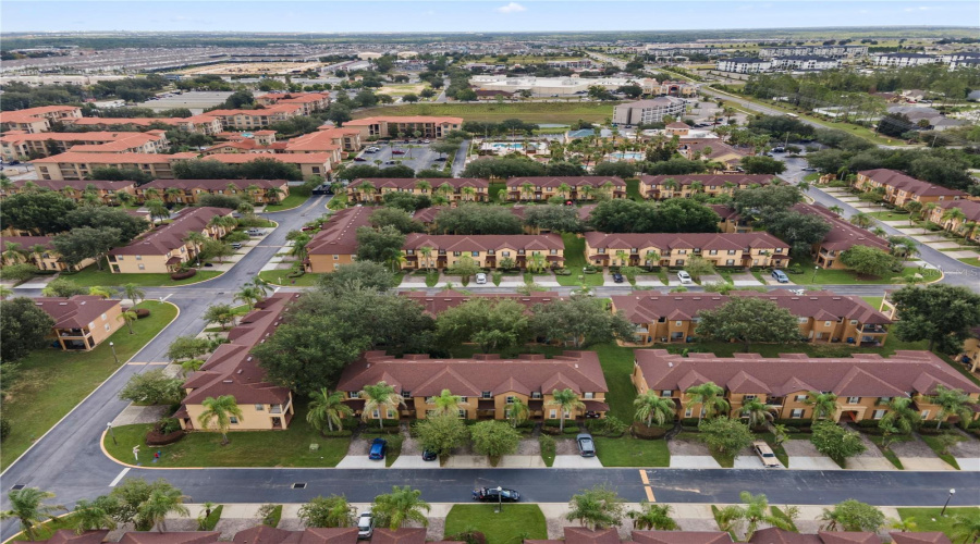 Davenport, Florida 33897, 4 Bedroom Bedrooms, ,3 Bathroombathrooms,Residential,For Sale,Cambria,0,Mfro6438673