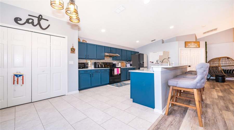 Davenport, Florida 33837, 3 Bedroom Bedrooms, ,2 Bathroombathrooms,Residential,For Sale,Delancey,0,Mfro6437286