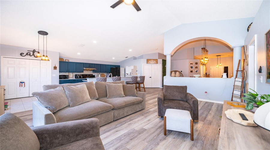 Davenport, Florida 33837, 3 Bedroom Bedrooms, ,2 Bathroombathrooms,Residential,For Sale,Delancey,0,Mfro6437286