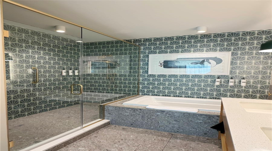 Kissimmee, Florida 34747, 1 Bedroom Bedrooms, ,1 Bathroombathrooms,Residential,For Sale,Sunset Walk,0,Mfrs5153810
