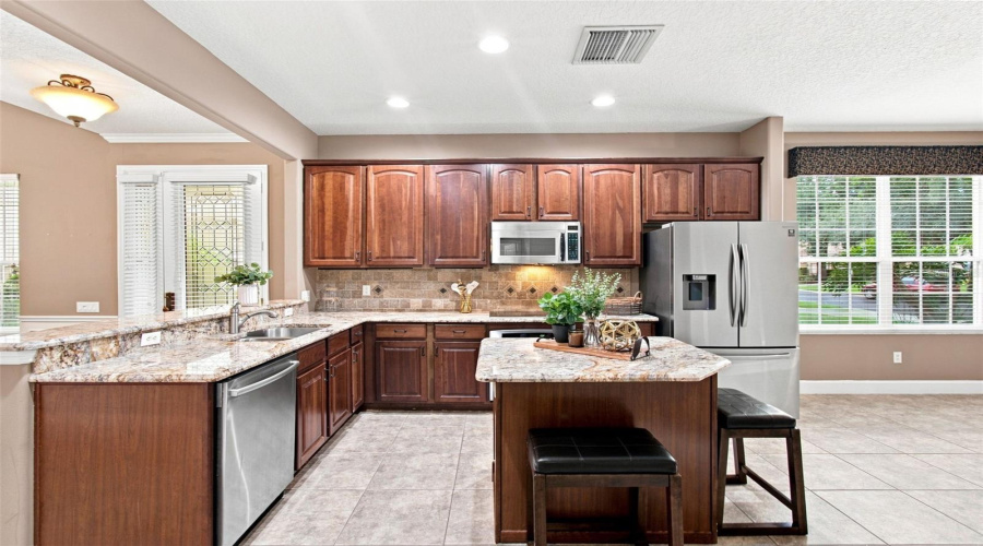 Orlando, Florida 32836, 3 Bedroom Bedrooms, ,2 Bathroombathrooms,Residential,For Sale,Via Bella Notte,0,Mfro6438875