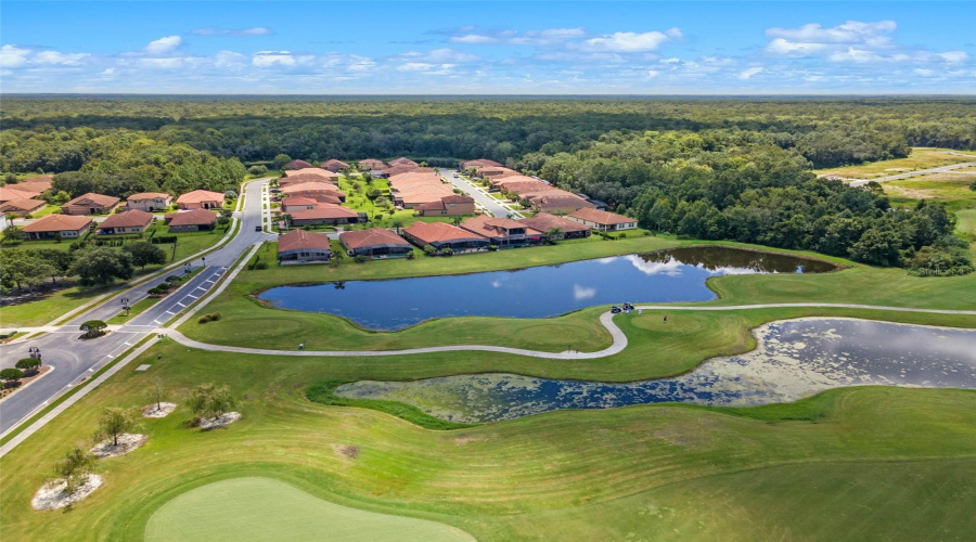 Davenport, Florida 33837, 4 Bedroom Bedrooms, ,3 Bathroombathrooms,Residential,For Sale,Brunswick,0,Mfro6438364