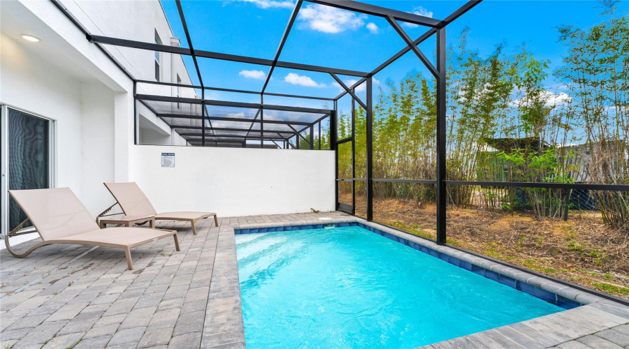 Davenport, Florida 33896, 4 Bedroom Bedrooms, ,4 Bathroombathrooms,Residential,For Sale,Famagusta Dr,0,Mfro6405942
