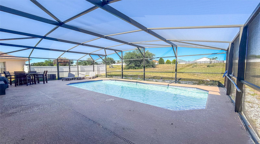 Davenport, Florida 33897, 5 Bedroom Bedrooms, ,3 Bathroombathrooms,Residential,For Sale,Samuel,0,Mfrl4961846