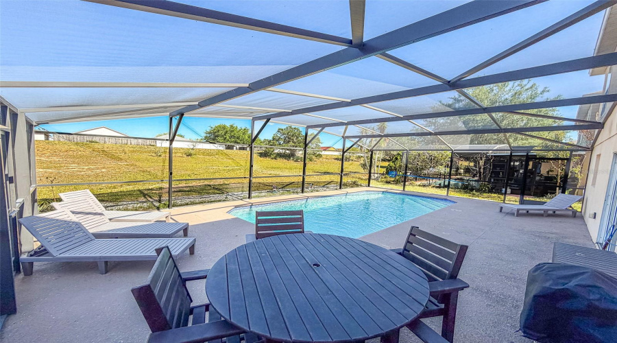 Davenport, Florida 33897, 5 Bedroom Bedrooms, ,3 Bathroombathrooms,Residential,For Sale,Samuel,0,Mfrl4961846