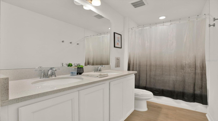 Davenport, Florida 33896, 4 Bedroom Bedrooms, ,3 Bathroombathrooms,Residential,For Sale,Lancashire,0,Mfrtb8526601