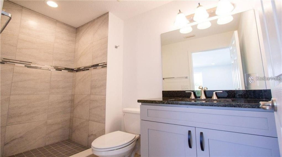 Davenport, Florida 33896, 3 Bedroom Bedrooms, ,3 Bathroombathrooms,Residential,For Sale,Lake Shore,0,Mfrtb8545913