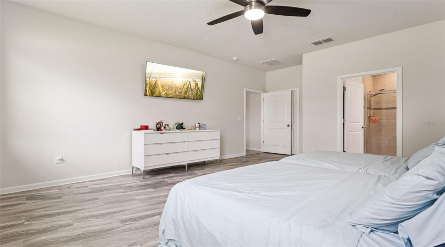 Davenport, Florida 33837, 3 Bedroom Bedrooms, ,2 Bathroombathrooms,Residential,For Sale,Whirlaway Dr,0,Mfro6439402