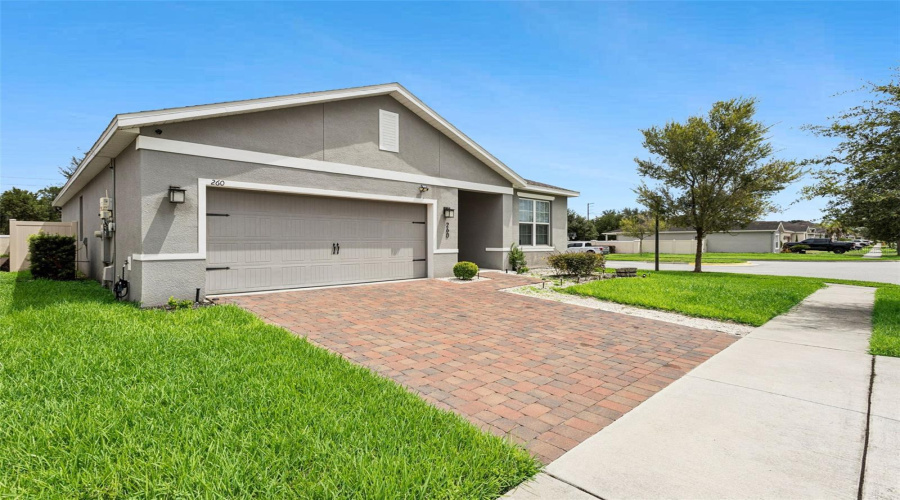 Davenport, Florida 33837, 3 Bedroom Bedrooms, ,2 Bathroombathrooms,Residential,For Sale,Whirlaway Dr,0,Mfro6439402
