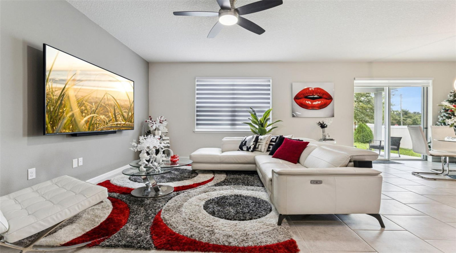 Davenport, Florida 33837, 3 Bedroom Bedrooms, ,2 Bathroombathrooms,Residential,For Sale,Whirlaway Dr,0,Mfro6439402