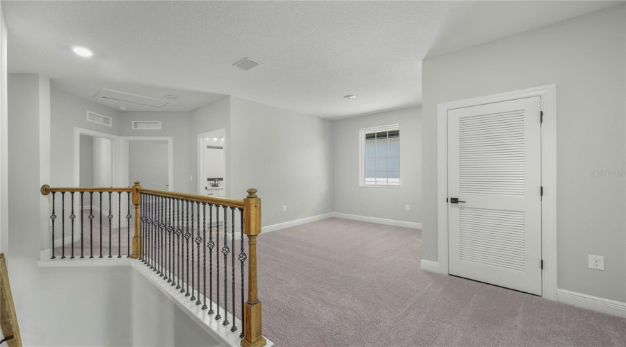 Kissimmee, Florida 34747, 6 Bedroom Bedrooms, ,4 Bathroombathrooms,Residential,For Sale,Somersworth,0,Mfrtb8545944