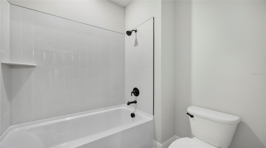 Kissimmee, Florida 34747, 6 Bedroom Bedrooms, ,4 Bathroombathrooms,Residential,For Sale,Somersworth,0,Mfrtb8545944