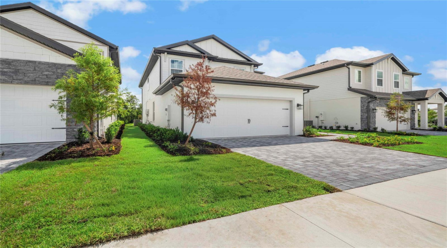Kissimmee, Florida 34747, 6 Bedroom Bedrooms, ,4 Bathroombathrooms,Residential,For Sale,Somersworth,0,Mfrtb8545944