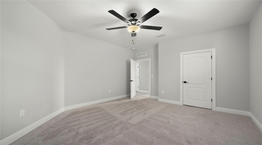 Kissimmee, Florida 34747, 6 Bedroom Bedrooms, ,4 Bathroombathrooms,Residential,For Sale,Somersworth,0,Mfrtb8545944