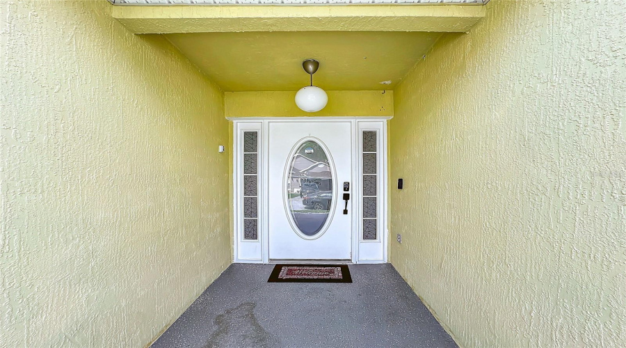 Davenport, Florida 33896, 4 Bedroom Bedrooms, ,2 Bathroombathrooms,Residential,For Sale,Hollinghead Loop,0,Mfro6416303