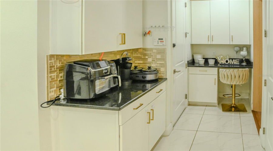 Orlando, Florida 32836, 5 Bedroom Bedrooms, ,4 Bathroombathrooms,Residential,For Sale,Ludington,0,Mfro6438720