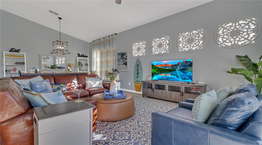Davenport, Florida 33897, 4 Bedroom Bedrooms, ,3 Bathroombathrooms,Residential,For Sale,Tuscan Hills Blvd,0,Mfrs5156337