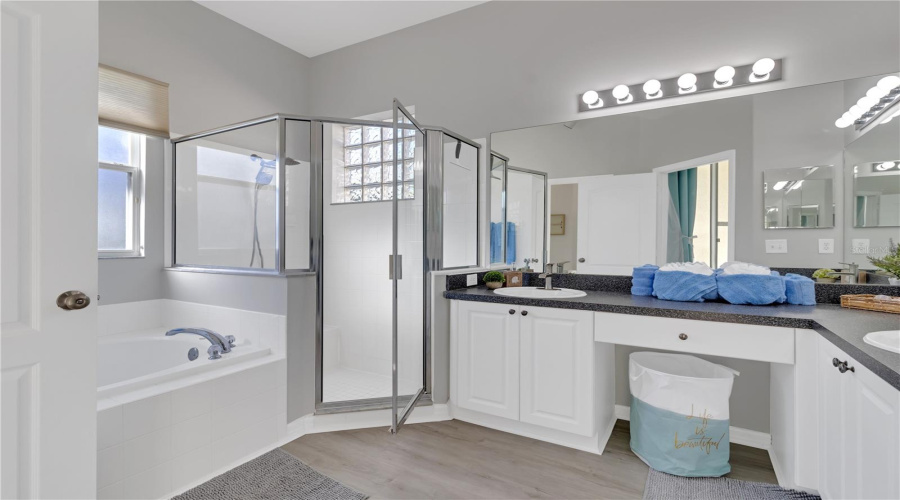 Davenport, Florida 33897, 4 Bedroom Bedrooms, ,3 Bathroombathrooms,Residential,For Sale,Tuscan Hills Blvd,0,Mfrs5156337