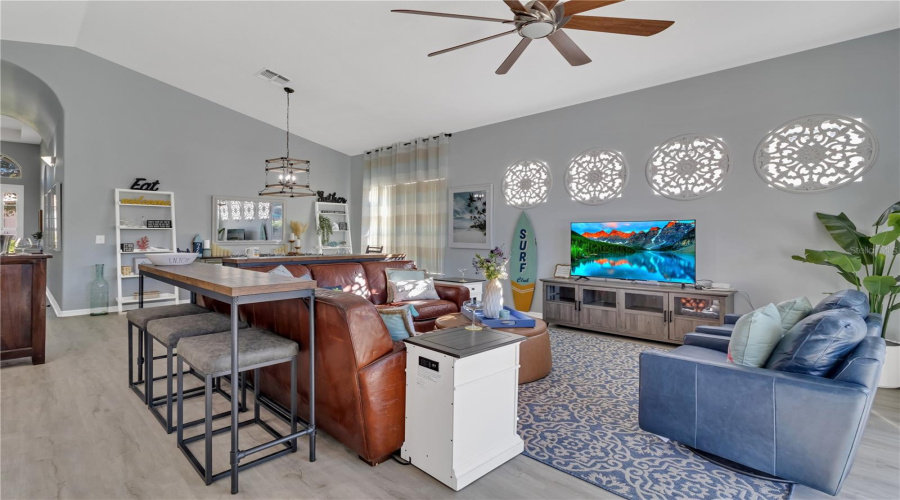 Davenport, Florida 33897, 4 Bedroom Bedrooms, ,3 Bathroombathrooms,Residential,For Sale,Tuscan Hills Blvd,0,Mfrs5156337