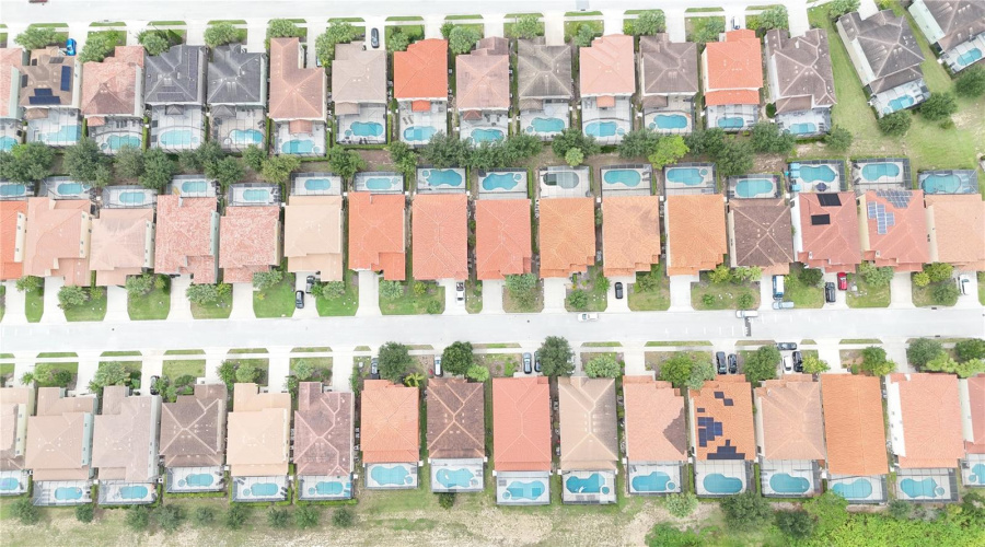 Davenport, Florida 33837, 6 Bedroom Bedrooms, ,5 Bathroombathrooms,Residential,For Sale,Oakbourne,0,Mfro6438221