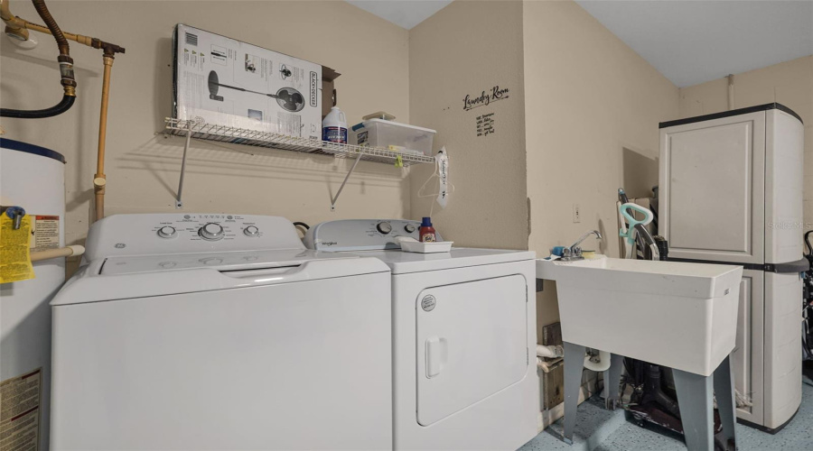 Davenport, Florida 33896, 4 Bedroom Bedrooms, ,2 Bathroombathrooms,Residential,For Sale,Paradise Woods,0,Mfrs5156782