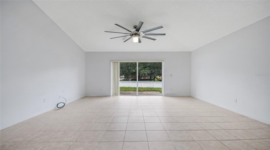 Davenport, Florida 33897, 4 Bedroom Bedrooms, ,2 Bathroombathrooms,Residential,For Sale,Brayton,0,Mfrs5156865